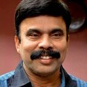 Powerstar Srinivasan als Keerthivasan