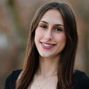 Evelyn Wawrzyniak als Claire Wilson