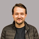 Rémy Buisine als 