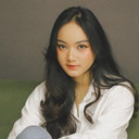 Putri Anggie als Pegawai Toko Fashion