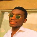 Charly Mvondus als Lieutenant Samuel Ayissi
