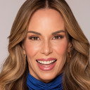 Ana Furtado als Gabriela Diniz "Gaby"