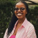 Abigail Mumbi als Her
