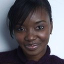 Mylika Davis als Esther