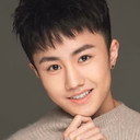 徐凌晨 als Young Chu Hun