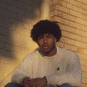 Jeremiah Battle als Interviewer