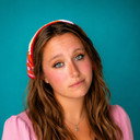 Katie Evans als Isa