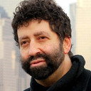Jonathan Cahn als Self - Host