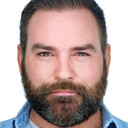 Joshua Dye als Christian