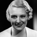 Verree Teasdale als Lola Montrose