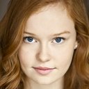 Jeni Ross als Ginger