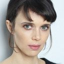 Anne Bolik als Sara