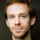 Simon Fournier als Agent de sécurité