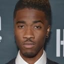 Kendre Berry als Nerdy Chemistry Student / Hemptathalon Smoker 3