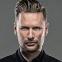 Brian Tyler als Self