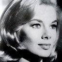 Regina Gleason als Rachel Long