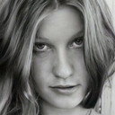 Roberta Pedon als Carla Gray