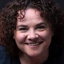 Shannon McDonough als Chocolate Vendor