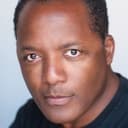 Madison McKoy als LAPD Officer