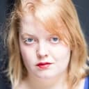 Mélodie Valemberg als Une Lavandiere