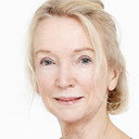 Erika Mottl als Leopoldine „Poldi“ Leschanz (Vincenz’ Mutter)