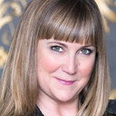 Jennifer Whalen als Julie