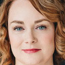 Christena Hampson als Joanne
