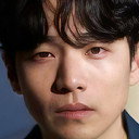 Kim Young-pyo als Kim Min-ho