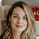 Anke Van Os als Self