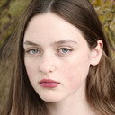 Lola Skye Reid als Renardette