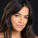 Michelle Rodriguez als Holga