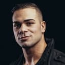 Travis Gordon als Flip Gordon