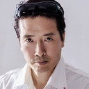 Cho Sung-hyun als Mi-soo's Father