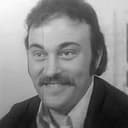 Adil Ismayilov als Zumrad's Brother