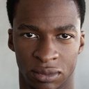 Simon Manyonda als Charles