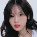 Ko Eun als Self