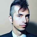 Jimmy Urine als Translator Bentz