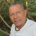 Loïc Léry als Self
