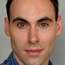 Nicholas Wilder als Waiter (uncredited)