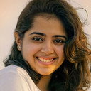 Sneha Kumar als Female Cop
