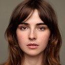Aitana Doyle als Sydnie