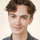 Jake Henderson als Kevin