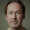 Ulrich Noethen als Helmut