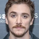 Kyle Gallner als Matt Campbell