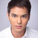 Kristoffer Martin als Franz dela Cruz