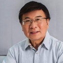 Qiaosheng Han als Self