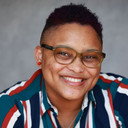 Kirby Marshall-Collins als Beth