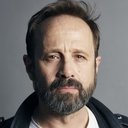 Patxi Freytez als Enrique Santiago