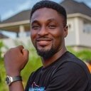 Adeniyi Johnson als Alaafin Abiodun