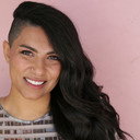 Mayanna Berrin als Talonia